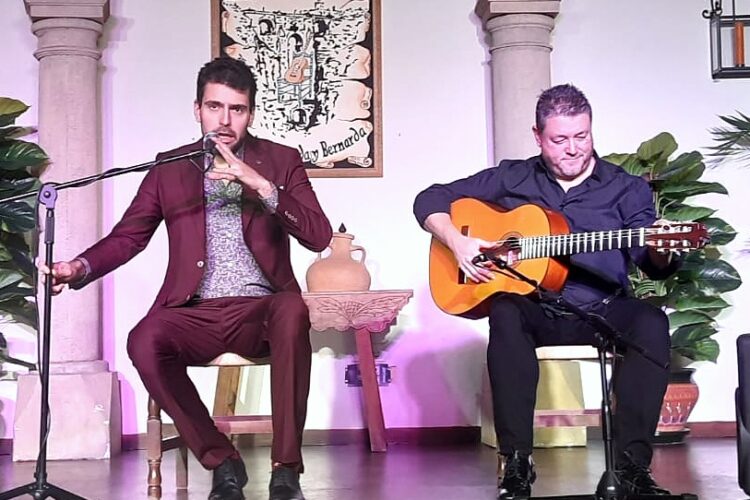 La Peña Flamenca de Ronda acogió una gran actuación del cantaor José Muñoz Espinar ‘El Toto’