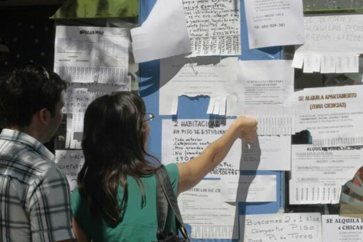 Estudiantes de la Serranía podrán compartir piso en Málaga con personas mayores que viven solas