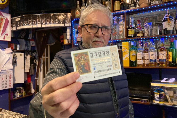 El tercer premio de la Lotería de Navidad, con el número 31938, deja 2,5 millones de euros en Ronda