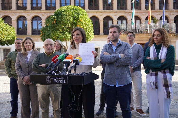 La juez archiva la denuncia que presentó el PSOE contra la nueva estación de autobuses