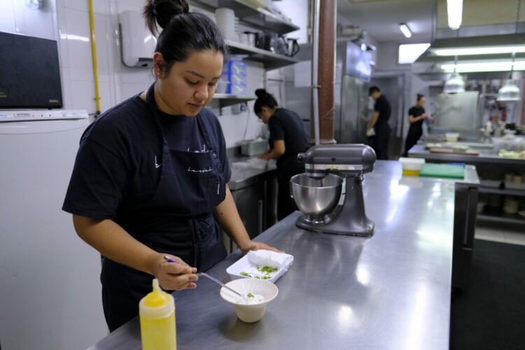 La cocinera rondeña Nini Rivera se coloca entre los 100 jóvenes talentos de la gastronomía española