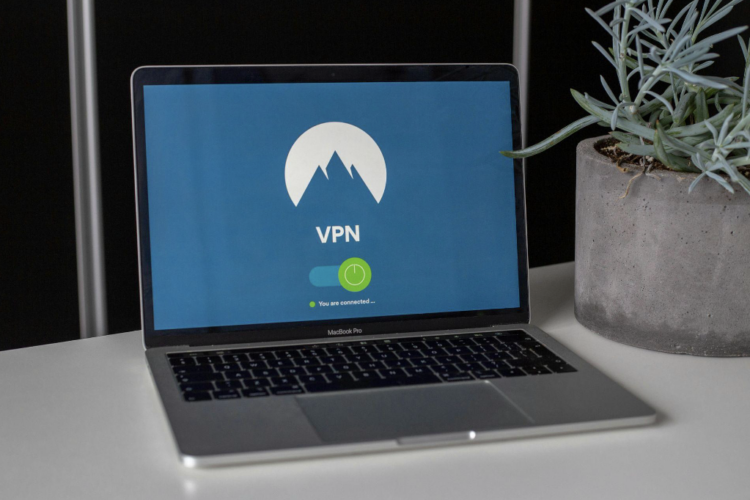 VPN vs. proxy: ¿cuál es la diferencia y cuál debería usar?
