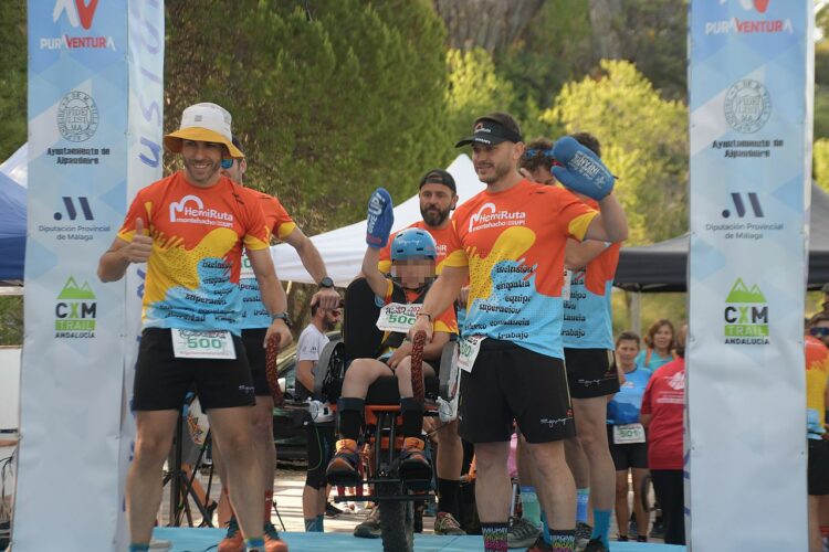 Más de 400 deportistas se dieron cita en la Carrera de Montaña Inclusiva de Alpandeire