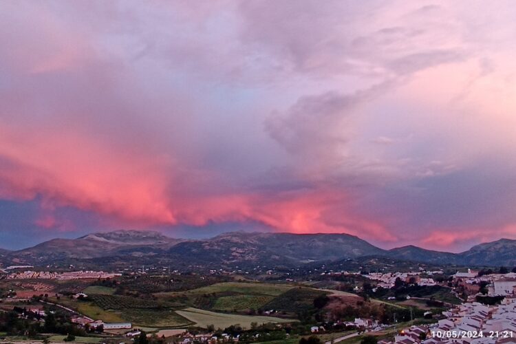 Tormentas solares y auroras inusuales