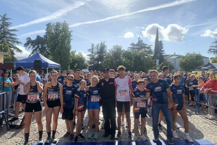 Más de 1.100 rondeños participaron en la Carrera Solidaria Ruta 091 de la Policía Nacional