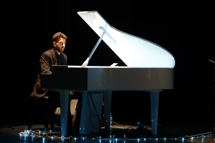 El pianista Diego Valdivia llega a Ronda en un espectáculo a beneficio de Proyecto Hombre