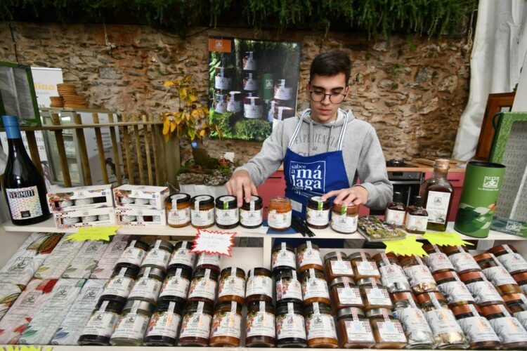 Benalauría presenta la XXV edición de la Feria de Artesanía y Gastronomía de la Serranía
