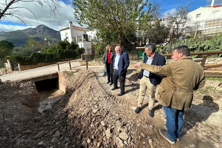 La Diputación colabora en la reparación de los daños provocados por la DANA en Jimera de Líbar y Cortes de la Frontera