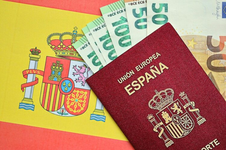 La evolución de la verificación de identidad en internet: del anonimato a la autenticación con documentos de identidad