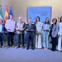 Ronda reconoce en el Día del Trabajo a Calzados Garzón, Instalaciones Frasco, Rafael Cintado, Antonio Gómez y a Óptica Baca