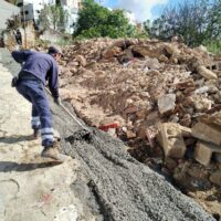 El Ayuntamiento asegura la zona de calle Tomilla para evitar nuevos desprendimientos
