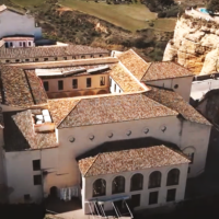 Turismo de Ronda invierte 40.000 euros en cambiar el toldo del patio del Convento de Santo Domingo