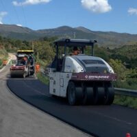 La Diputación destina 543.000 euros para mejorar la carretera que comunica el Valle del Genal con la costa