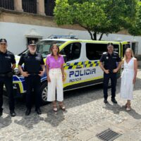 Presentan el nuevo furgón de emergencias de la Policía Local