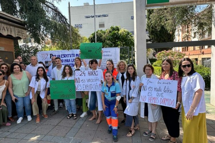 La huelga de médicos contra el estatuto del personal sanitario del Ministerio de Sanidad es secundada de forma mayoritaria en Ronda