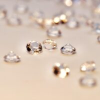 Vender tus diamantes: Cómo obtener el mejor precio en el mercado actual