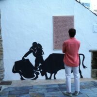 La Diputación recuerda el pasado de la plaza de Benalauría como coso taurino