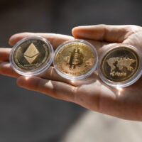 La nueva forma de jugar online de forma segura y anónima está en los criptocasinos