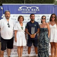 El argentino Julio César Porras se proclamó vencedor el Torneo de Tenis Óptica Baca