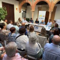 El PP analiza el futuro de la ciudad en una convención en la que han participado numerosos profesionales
