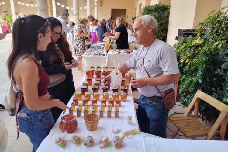 El Convento de Santo Domingo acoge durante el puente del Pilar un mercado de productos artesanales de la asociación ‘Artificio’