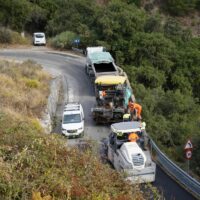 La Diputación asfalta la carretera MA-8303 que da acceso a Benarrabá