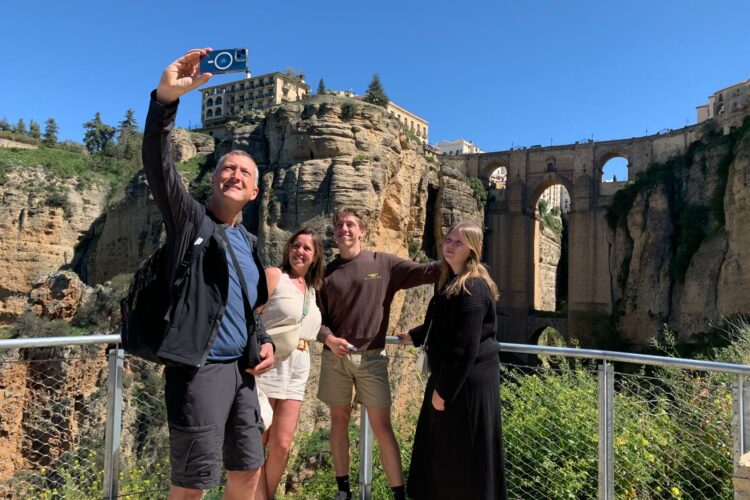 Treinta nuevas viviendas turísticas de Ronda no cumplen con la normativa