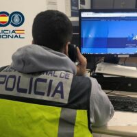 La Policía Nacional detiene en Ronda a un joven por tenencia de videos de abuso sexual infantil