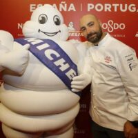Benito Gómez logra revalidar un año más las dos estrellas Michelín para el restaurante Bardal