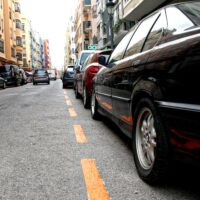 Veintiún calles del centro se convertirán en ‘zona naranja’ donde podrán aparcar los roneños de forma gratuita y los visitantes pagando