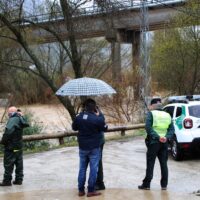 La crecida del río Guadiario provoca el desalojo de catorce vecinos de La Indiana y las estaciones de Jimera de Líbar y Cortes de la Frontera