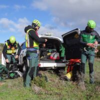 La Guardia Civil rescata a un senderista que estuvo perdido toda la noche en el Pico Torrecilla