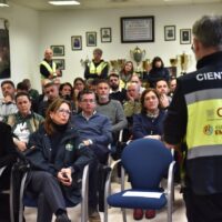 Científicos del CSIC y del IGN informan a los alcaldes que no existen evidencias de que los terremotos estén vinculados al temporal