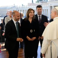 El Papa León XVI recibe a los alcaldes de Ronda y Grazalema