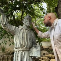 La estatua de San Francisco será restaurada durante la remodelación integral del Ruedo Alameda