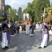 La Santa Cruz de Jesucristo de la Asociación del Despojado fue presentada a su barrio de San Rafael bajo el acompañamiento de numerosos fieles y feligreses